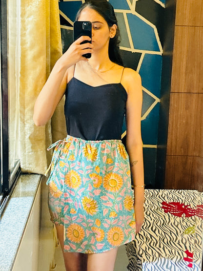 Sunflower skort